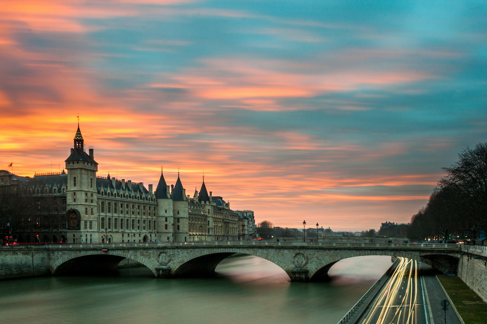 france fixers